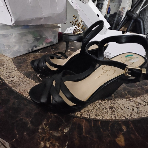 Jessica Simpson Black Strappy Platform Wedge SZ 8 NEW - Picture 3 of 9